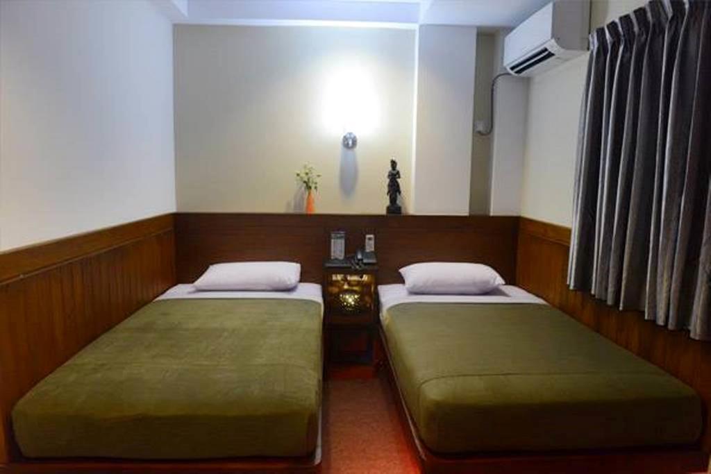 Green Paradise Hotel Rangún Pokoj fotografie